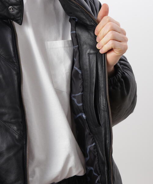 MANASTASH(マナスタッシュ)の「MANASTASH/マナスタッシュ V LEATHER DOWN JACKET/ Vレザーダウンジャケット(ダウンジャケット/コート・メンズ・ブラック・L/XL/M)」の12枚目の写真