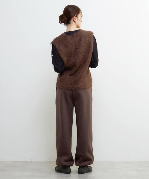 LOGEMENT DE CLAIRE（ロジュモンドクレール）の「ロングシャギーVベスト（ベスト・レディース・グレー/ライトグレー/モスグリーン/ブラウン・FREE）」の15枚目の写真