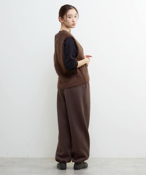 LOGEMENT DE CLAIRE（ロジュモンドクレール）の「ロングシャギーVベスト（ベスト・レディース・グレー/ライトグレー/モスグリーン/ブラウン・FREE）」の12枚目の写真
