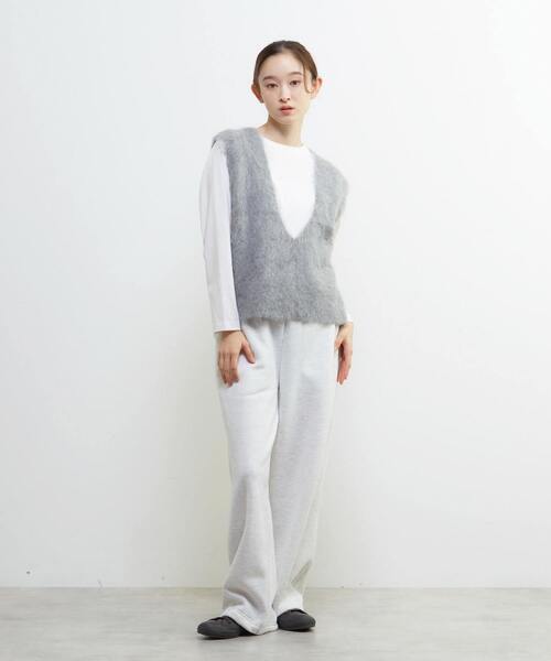 LOGEMENT DE CLAIRE（ロジュモンドクレール）の「ロングシャギーVベスト（ベスト・レディース・グレー/ライトグレー/モスグリーン/ブラウン・FREE）」の18枚目の写真