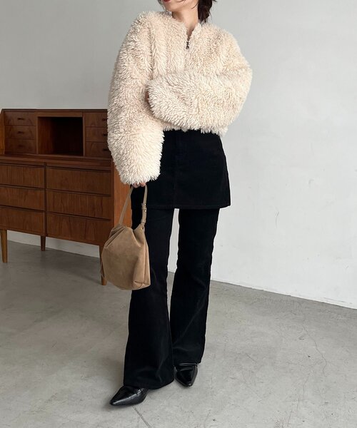 CAPRICIEUX LE'MAGE（カプリシューレマージュ）の「【リバーシブル】〈C.L〉ボアリバショートジャケット（ブルゾン・レディース・ホワイト系その他/ブラック・FREE）」の8枚目の写真