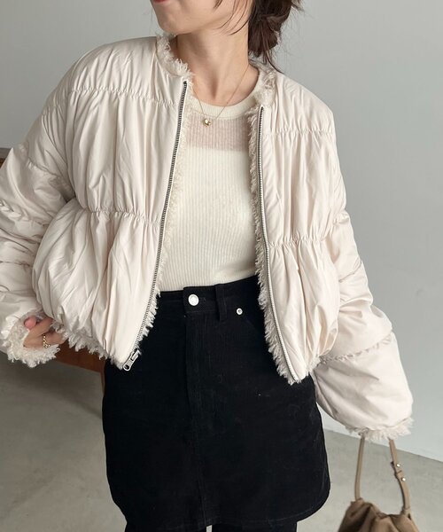 CAPRICIEUX LE'MAGE（カプリシューレマージュ）の「【リバーシブル】〈C.L〉ボアリバショートジャケット（ブルゾン・レディース・ホワイト系その他/ブラック・FREE）」の9枚目の写真