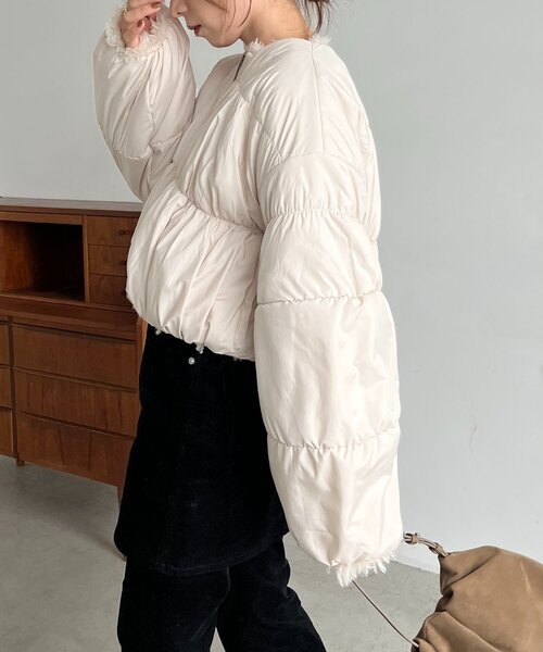 CAPRICIEUX LE'MAGE（カプリシューレマージュ）の「【リバーシブル】〈C.L〉ボアリバショートジャケット（ブルゾン・レディース・ホワイト系その他/ブラック・FREE）」の13枚目の写真