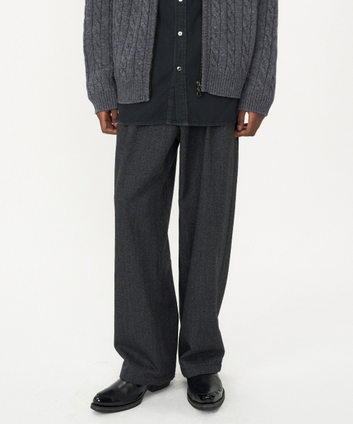 INSILENCE(インサイロンス)の「ウールテーパードパンツ グレー(スラックス・レディース・その他・LARGE/SMALL/MEDIUM)」の1枚目の写真