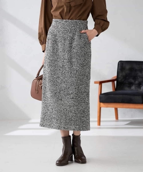 a.v.v（アーヴェヴェ）の「ロービングツイードナロースカート（スカート・レディース・チャコールグレー/ブラック・36/38/40）」の3枚目の写真