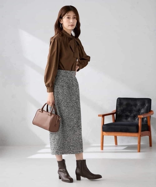 a.v.v（アーヴェヴェ）の「ロービングツイードナロースカート（スカート・レディース・チャコールグレー/ブラック・36/38/40）」の11枚目の写真