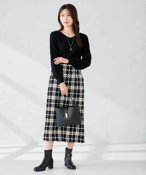 a.v.v（アーヴェヴェ）の「ロービングツイードナロースカート（スカート・レディース・チャコールグレー/ブラック・36/38/40）」の19枚目の写真