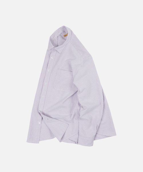 FRIZMWORKS（フリズムワークス）の「OG STRIPE OVERSIZED SHIRT _ PURPLE（シャツ/ブラウス・メンズ・その他・LARGE/X-LARGE/SMALL/MEDIUM）」の2枚目の写真