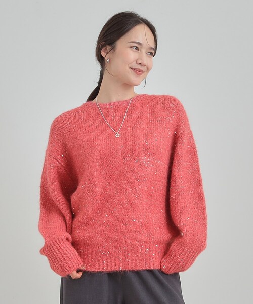 SHOO・LA・RUE(シューラルー)の「【洗濯機可/S-LL】上品にキラリと華やぐ スパンコールニット(ニット/セーター・レディース・グレー/ピンク系/ブラック/アイボリー・01/04/03/02)」の10枚目の写真