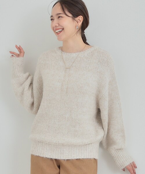 SHOO・LA・RUE(シューラルー)の「【洗濯機可/S-LL】上品にキラリと華やぐ スパンコールニット(ニット/セーター・レディース・グレー/ピンク系/ブラック/アイボリー・01/04/03/02)」の5枚目の写真