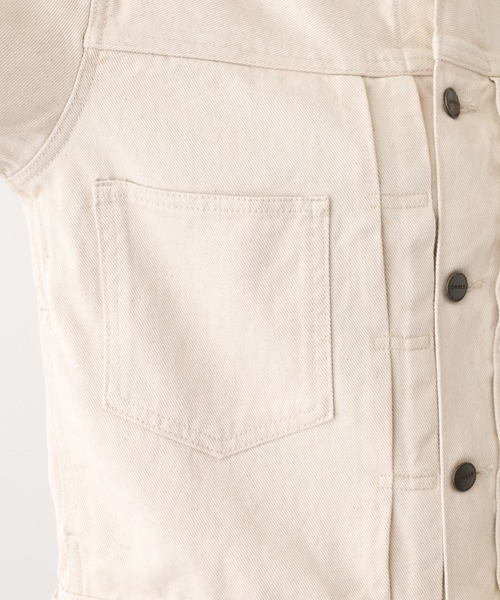 OMNES(オムネス)の「ノーカラーデニムジャケット(デニムジャケット・レディース・アイボリー・M)」の10枚目の写真