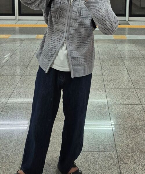 GLW(ジーエルダブリュ)の「リネンライクイージーワイドデニムパンツディープインディゴ(デニムパンツ・レディース・その他・LARGE/MEDIUM/SMALL/X-LARGE/X-SMALL/XX-SMALL)」の2枚目の写真