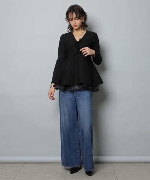 CADUNE（カデュネ）の「ペプラムカーデ（ニット/セーター・レディース・ホワイト/ブラック・38）」の17枚目の写真