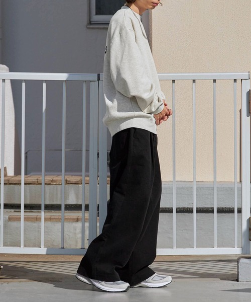 FOG ESSENTIALS（エフオージーエッセンシャルズ）の「FOG ESSENTIALS/エッセンシャルズ 22SS BACK LOGO CREW SWEAT SHIRTS フロッキープリントスウェット（スウェット・メンズ・オートミール・S/M/L/XL）」の18枚目の写真