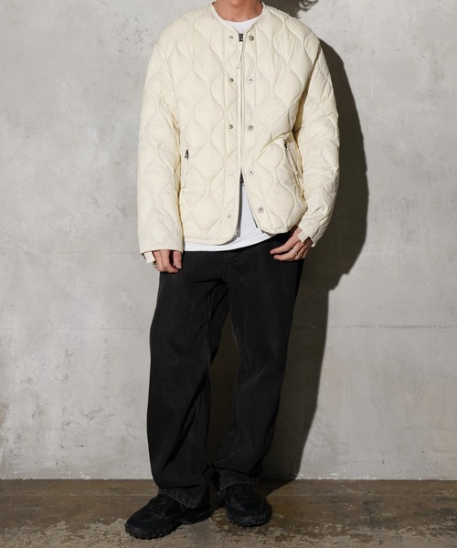 TAION（タイオン）の「TAION / タイオン MILITARY M65 LINER W-ZIP SHORT DOWN JACKET (TAION-M65LSZBML-1SH) ミリタリー M65 ライナーWジップ ショートダウンジャケット ソフトシェル（ダウンジャケット/コート・メンズ・カモフラージュ/ダークネイビー/ブラック/オリーブ/オフホワイト・SMALL/MEDIUM/LARGE/X-LARGE）」の6枚目の写真