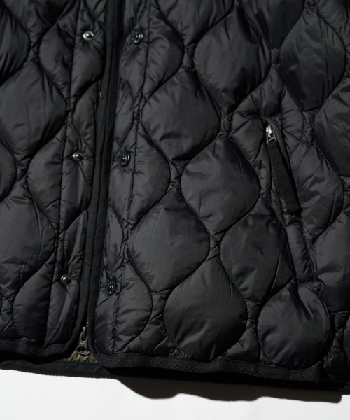 TAION（タイオン）の「TAION / タイオン MILITARY M65 LINER W-ZIP SHORT DOWN JACKET (TAION-M65LSZBML-1SH) ミリタリー M65 ライナーWジップ ショートダウンジャケット ソフトシェル（ダウンジャケット/コート・メンズ・カモフラージュ/ダークネイビー/ブラック/オリーブ/オフホワイト・SMALL/MEDIUM/LARGE/X-LARGE）」の22枚目の写真