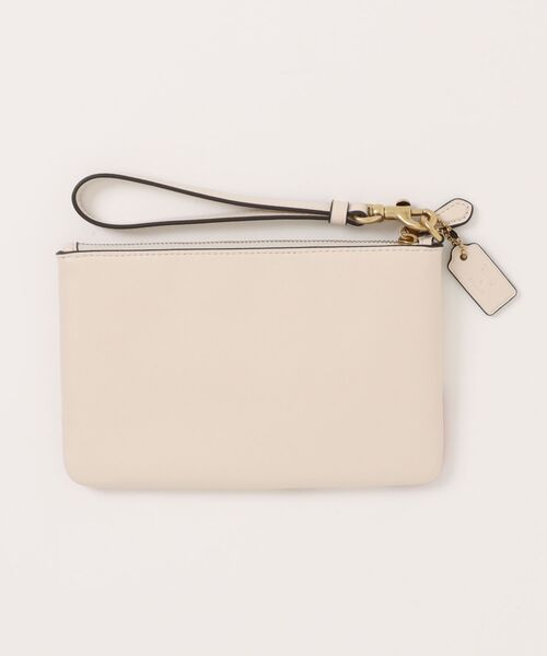 COACH（コーチ）の「【DISNEY X COACH】エッセンシャル スモール リストレット / プルート（ポーチ・レディース・ホワイト系その他・ONE）」の5枚目の写真