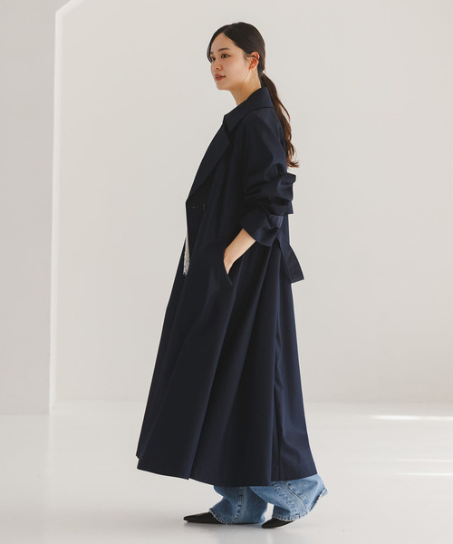 Noble(ノーブル)の「グロウツイルバックニュアンストレンチコート(トレンチコート・レディース・ネイビー/ベージュ/ブラウン・38/36)」の20枚目の写真