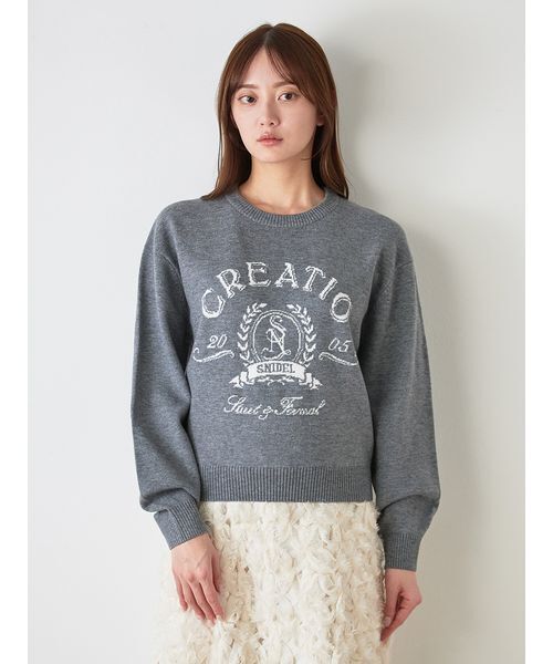 SNIDEL（スナイデル）の「Sustainableエンブレムロゴニットプルオーバー（ニット/セーター・レディース・グレー/ネイビー/グリーン/ピンク・F）」の7枚目の写真