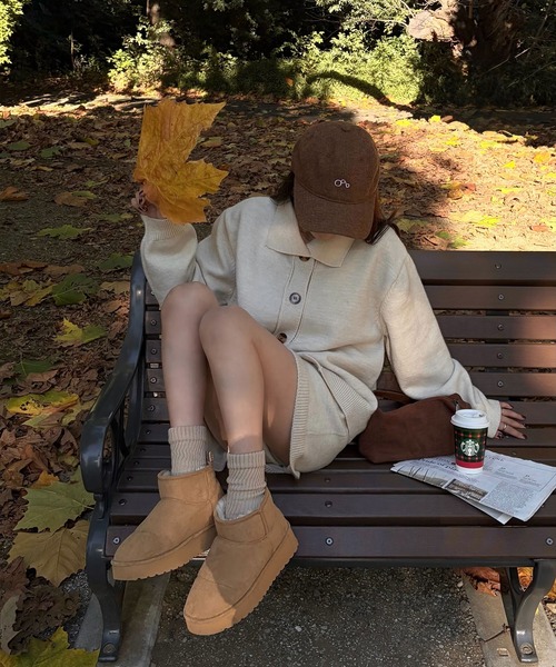 Reurie'(レウリィ)の「ニットカーディガンセットアップ(sayaka select) / セットアイテム ショートパンツ シンプル アイボリー チャコール(ワンピース・レディース・チャコールグレー/アイボリー・FREE)」の22枚目の写真