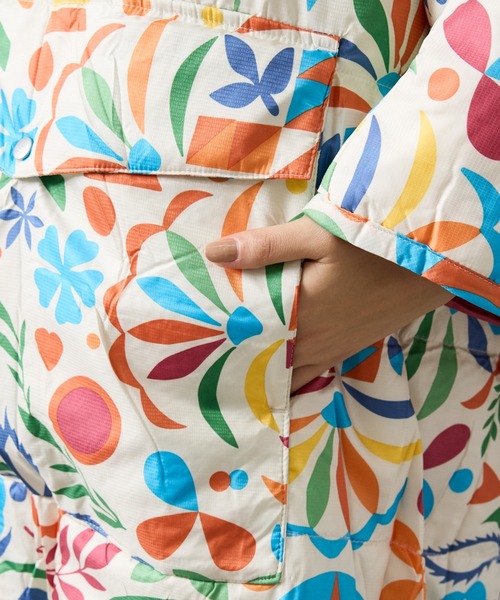 POLeR(ポーラー)の「【POLER/ポーラー】REVERSIBLE PONCHO/アウトドア/ユニセックス【WEB限定】(ポンチョ・メンズ・オレンジ/ブラウン・L)」の15枚目の写真