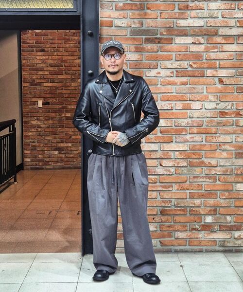 GCLIP(ジクリップ)の「コットンツーピンタックワイドフィットバンディングパンツ(その他パンツ・レディース・ダークグレー・MEDIUM/LARGE/X-LARGE/XX-LARGE)」の14枚目の写真
