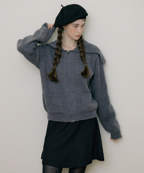 REORG(リオルグ)の「EOT SOFT WOOL FLARE MINI SKIRT BLACK(スカート・レディース・その他・SMALL/LARGE/MEDIUM)」の3枚目の写真