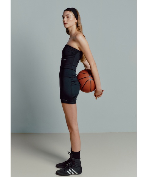 MINA SONG（ミナソン）の「ESSENTIAL TUBE TOP - BLACK（Tシャツ/カットソー・レディース・その他・SMALL）」の4枚目の写真