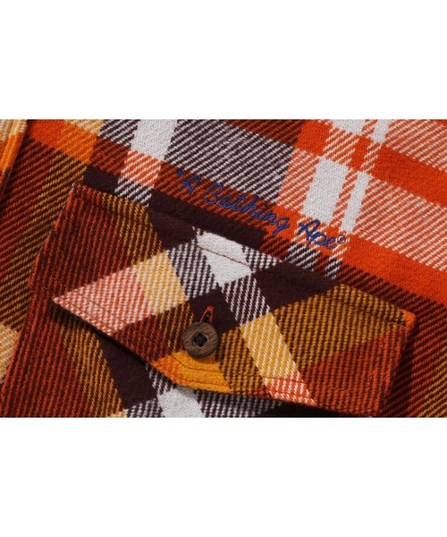 A BATHING APE(アベイシングエイプ)の「BAPE CHECK HALF ZIP HOODIE SHIRT(シャツ/ブラウス・レディース・ブルー/オレンジ・FREE)」の6枚目の写真