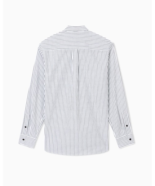 EMPORIO ARMANI（エンポリオアルマーニ）の「【エンポリオ アルマーニ】ボタンダウンシャツ 糸染めファブリック ストライプ（シャツ/ブラウス・メンズ・ブルー系その他・MEDIUM/LARGE/X-SMALL/SMALL）」の2枚目の写真