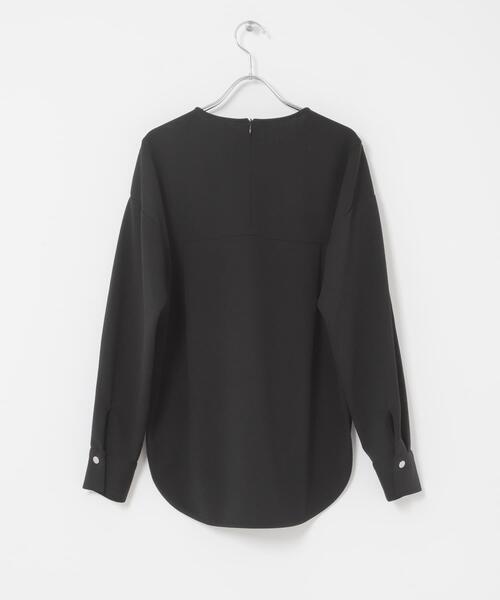 URBAN RESEARCH ROSSO WOMEN(アーバンリサーチ ロッソ)の「ストレッチジョーゼットプルオーバー(シャツ/ブラウス・レディース・モカ/オフホワイト/ブラック・FREE)」の7枚目の写真