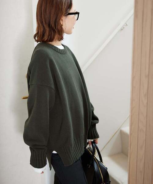 SLOBE IENA(スローブイエナ)の「《WEB限定/追加》バルキーコットンプルオーバー(ニット/セーター・レディース・ブルー/カーキ/サックスブルー/グリーン/ホワイト・FREE)」の20枚目の写真