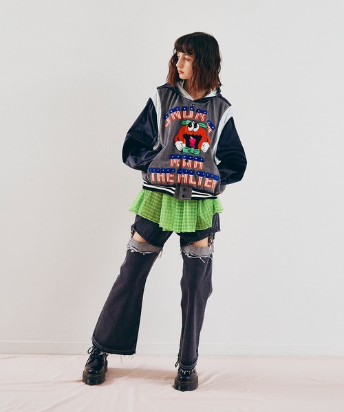 RNA(アールエヌエー)の「J2186 デニムコンビサテンスタジャン(スタジャン・レディース・ブラック/ブルー・MEDIUM)」の21枚目の写真