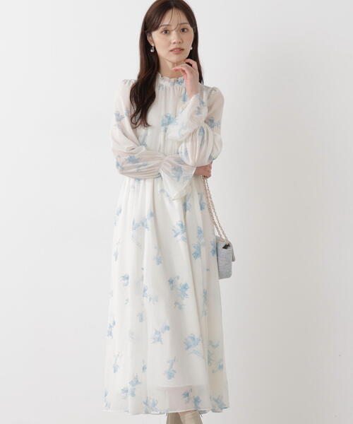 PROPORTION BODY DRESSING(プロポーションボディドレッシング)の「花柄プリントギャザーワンピース / 1216140103(ワンピース・レディース・ピンク/ブルー/ブラック・SMALL/P/S/MEDIUM)」の3枚目の写真