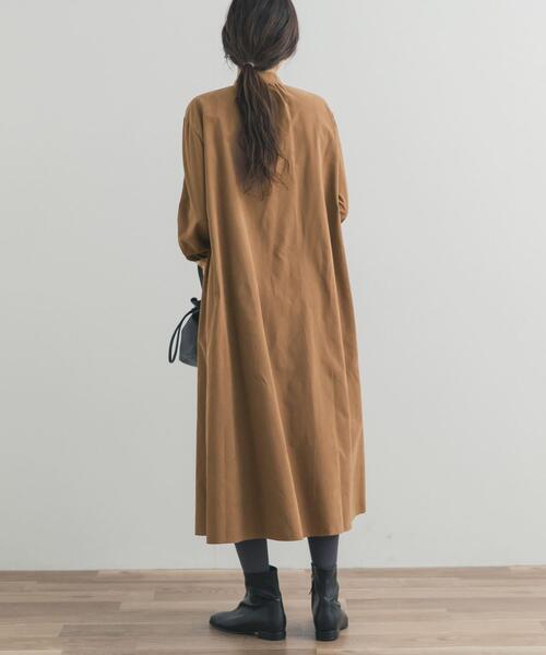 URBAN RESEARCH DOORS(アーバンリサーチドアーズ)の「ピーチタッチピンタックワンピース(ワンピース・レディース・キャメル/ブラック/カーキ・FREE)」の4枚目の写真