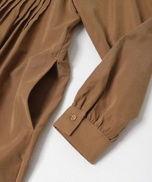 URBAN RESEARCH DOORS(アーバンリサーチドアーズ)の「ピーチタッチピンタックワンピース(ワンピース・レディース・キャメル/ブラック/カーキ・FREE)」の16枚目の写真