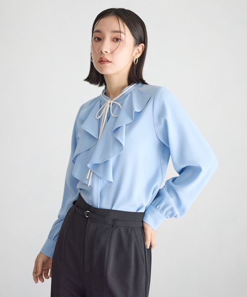 Andemiu（アンデミュウ）の「フロントフリルリボンブラウス644028（シャツ/ブラウス・レディース・ネイビー/オフホワイト/ブルー・FREE）」の15枚目の写真