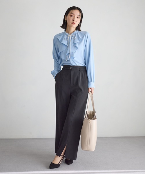 Andemiu（アンデミュウ）の「フロントフリルリボンブラウス644028（シャツ/ブラウス・レディース・ネイビー/オフホワイト/ブルー・FREE）」の16枚目の写真