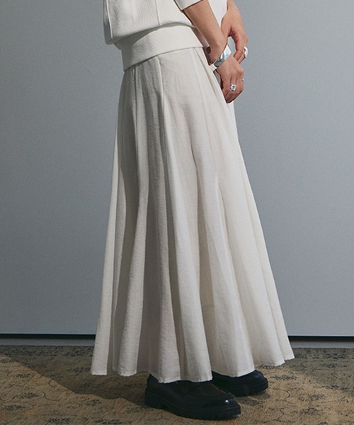 studio CLIP（スタディオクリップ）の「《ウタオ》ロングフレアスカート（スカート・レディース・オフホワイト/ブラック/ライトグレー・FREE）」の2枚目の写真