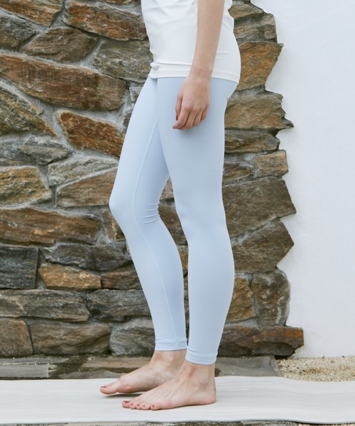 Julier Yoga and Relax(ジュリエヨガアンドリラックス)の「Julier (定番)YOGA FITレギンス(レギンス/スパッツ・レディース・グレー/ブルー/ブラック・2/1/0/00)」の3枚目の写真