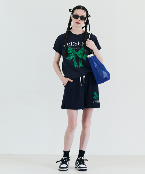 METAPHER(メタファ)の「METギフトプリント半袖Tシャツネイビー(Tシャツ/カットソー・レディース・その他・FREE)」の9枚目の写真