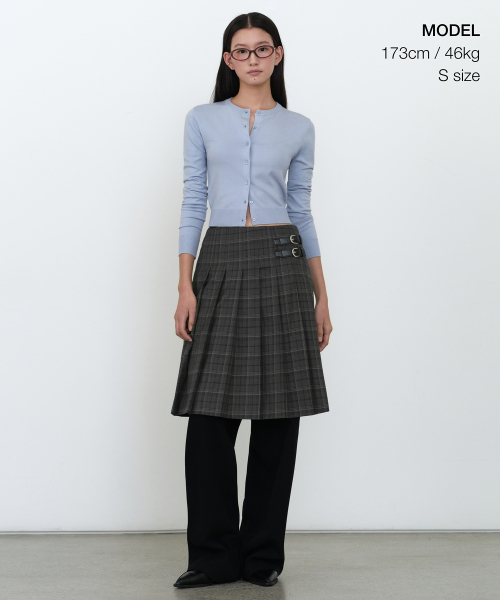 MUSINSA STANDARD WOMAN（ムシンサスタンダードウーマン）の「ウィメンズエッセンシャルスリムラウンドネックカーディガン[ペイルブルー]（カーディガン/ボレロ・レディース・その他・X-SMALL/SMALL/MEDIUM/LARGE）」の2枚目の写真