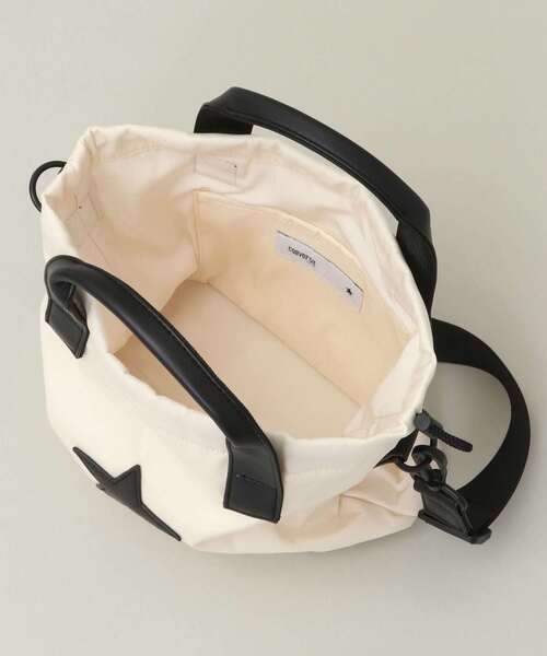 CONVERSE TOKYO(コンバーストウキョウ)の「SATIN BALLOON SHOULDER BAG(ショルダーバッグ・レディース・チャコールグレー/ブラック/ホワイト・FREE)」の21枚目の写真