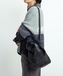 CONVERSE TOKYO（コンバーストウキョウ）の「SATIN BALLOON SHOULDER BAG（ショルダーバッグ）」