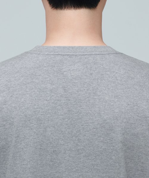 MUSINSA STANDARD（ムシンサスタンダード）の「レイヤードクルーネックTシャツ_通常丈 [ミディアムグレー]（Tシャツ/カットソー・メンズ・その他・XX-LARGE/LARGE/MEDIUM/SMALL/X-LARGE）」の6枚目の写真