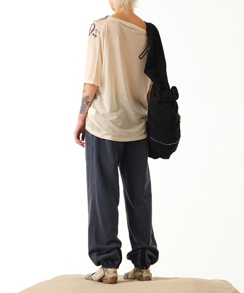 OPEN Yy（オープンワイワイ）の「【OPEN YY】CURVED ZIP SWEAT PANTS（スウェットパンツ・レディース・オフホワイト/ダークネイビー・M/S）」の5枚目の写真