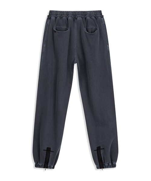 OPEN Yy（オープンワイワイ）の「【OPEN YY】CURVED ZIP SWEAT PANTS（スウェットパンツ・レディース・オフホワイト/ダークネイビー・M/S）」の7枚目の写真