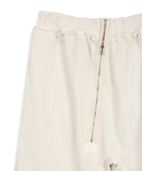 OPEN Yy（オープンワイワイ）の「【OPEN YY】CURVED ZIP SWEAT PANTS（スウェットパンツ・レディース・オフホワイト/ダークネイビー・M/S）」の16枚目の写真
