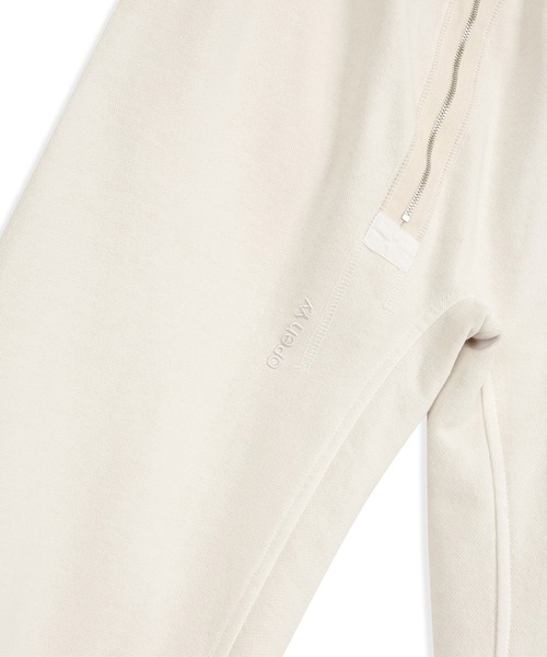 OPEN Yy（オープンワイワイ）の「【OPEN YY】CURVED ZIP SWEAT PANTS（スウェットパンツ・レディース・オフホワイト/ダークネイビー・M/S）」の17枚目の写真