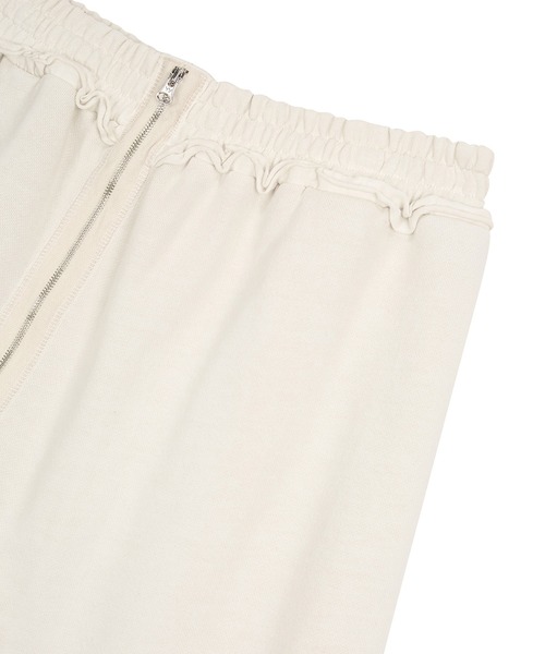 OPEN Yy（オープンワイワイ）の「【OPEN YY】CURVED ZIP SWEAT PANTS（スウェットパンツ・レディース・オフホワイト/ダークネイビー・M/S）」の18枚目の写真